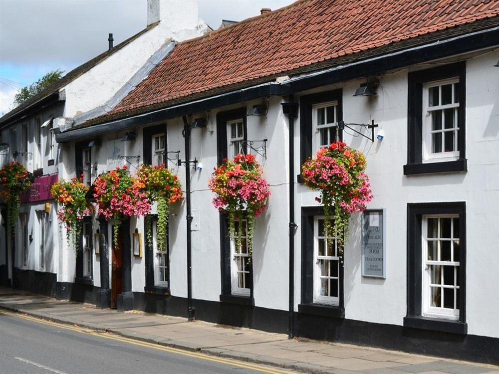 Swan & Talbot Inn 웨더비 외부 사진