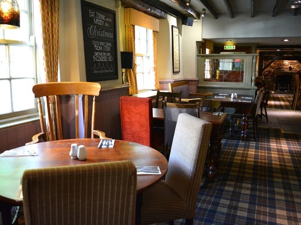 Swan & Talbot Inn 웨더비 외부 사진